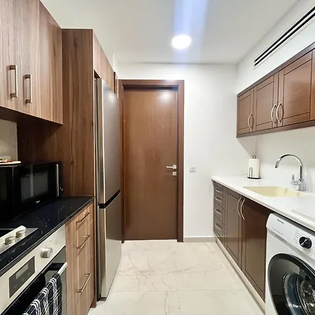 Apartament Finikoudes Nest 2 Larnaca